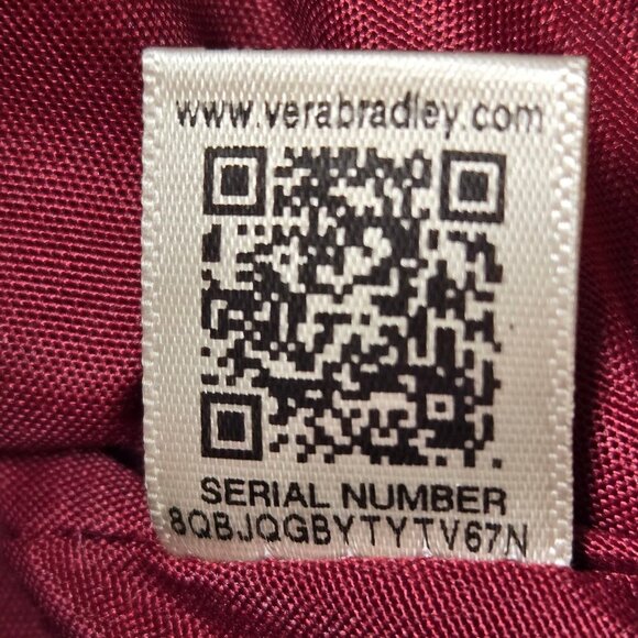 Vera Bradley Christmas  dog  Patterned Tote - Picture 10 of 13